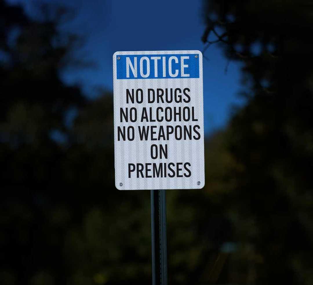 Notice No Drugs Alcohol Aluminum Sign (EGR Reflective)
