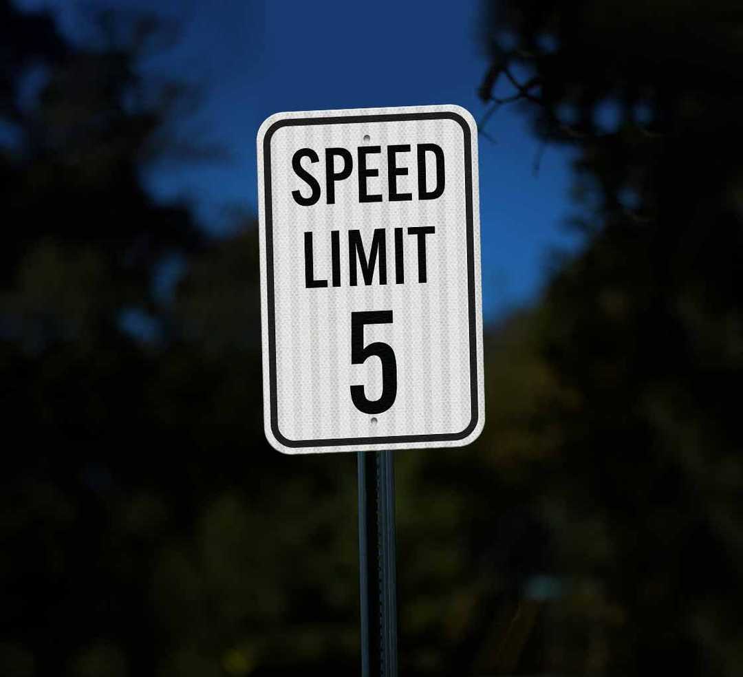 Speed Regulation Aluminum Sign (EGR Reflective)